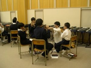 龍笛の演奏中です